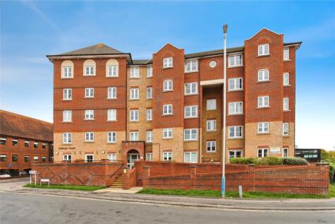 Medway Wharf Road, Tonbridge, Kent, TN9