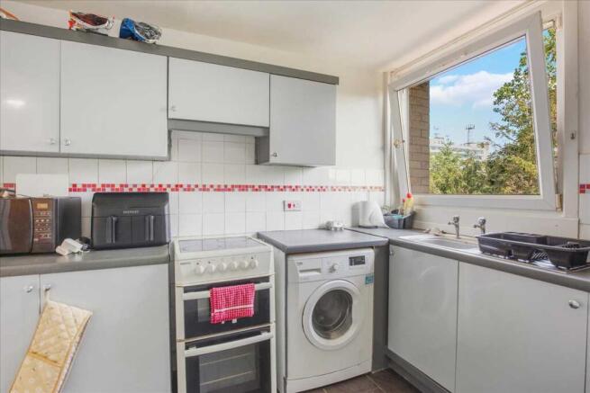Kitchen (2)