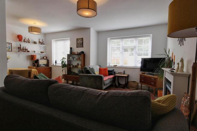 3 bed Detached for sale Image 10