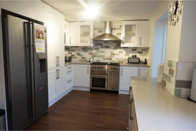 Kitchen / Diner