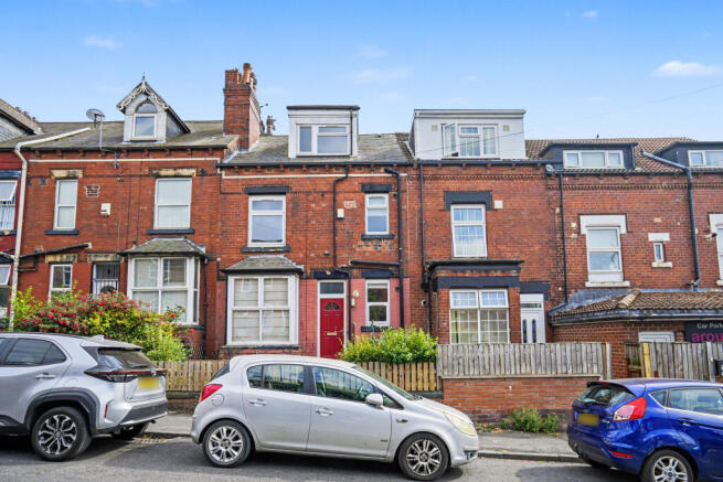 6 Ashton Avenue, Harehills, Leeds, West Yorkshire, LS8 5BX