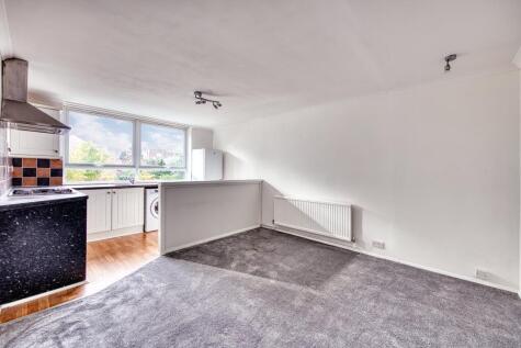 Cyprus Road, London, N9