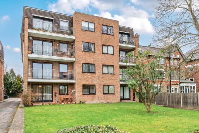 1416902-1-69958a7...