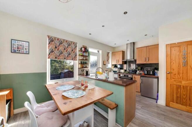 DINING KITCHEN