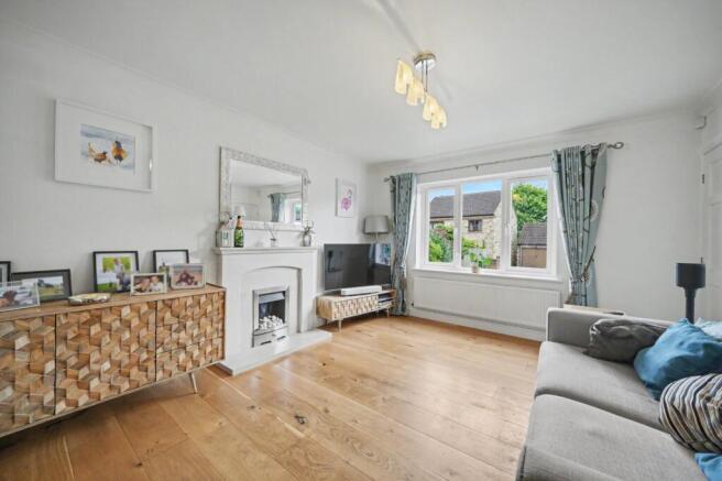 3 bed Detached for sale Image 5