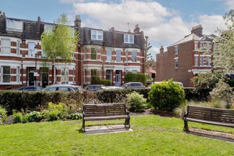 Dalgarno Gardens, North Kensington, W10