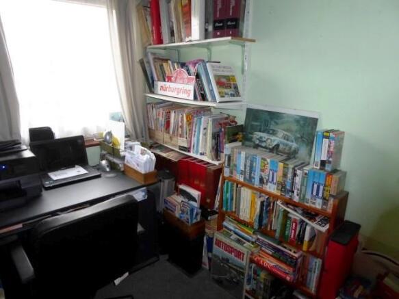 Photo 9