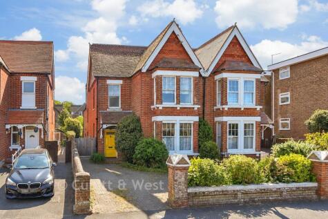 Beach Road, Littlehampton, West Sussex