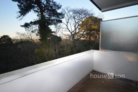 Redhill Drive, Bournemouth