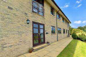 Apartment 12, Oakford Court, Newshaw Lane, Hadfield, Glossop SK13 2AB