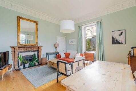 6B Craigmillar Park, Newington, Edinburgh, EH16 5NE