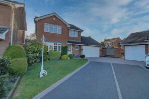 8, The Maples, Bedworth CV12 0BE
