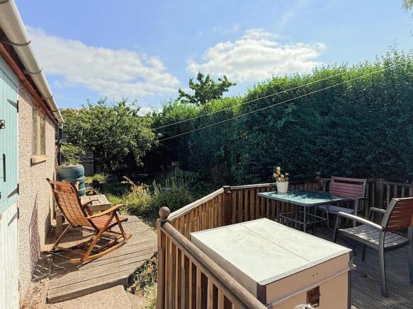 3 bed Semi-Detached for sale Image 7