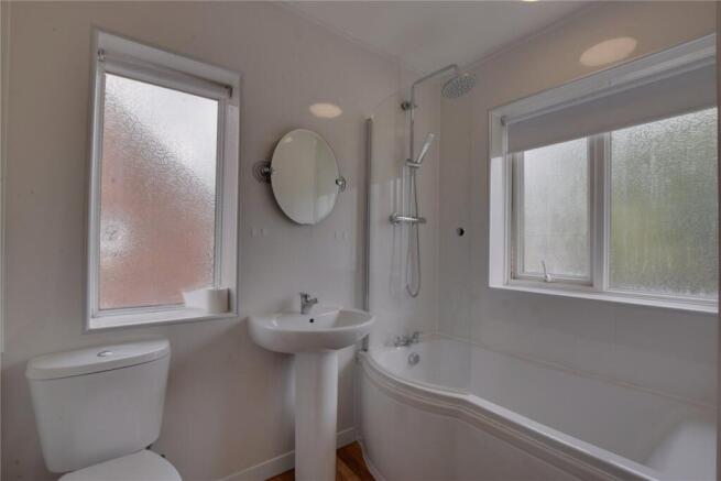 3 bed Semi-Detached for sale Image 10