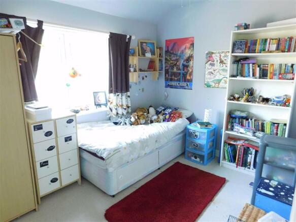 Photo 12