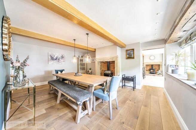 3 bed Semi-Detached for sale Image 12