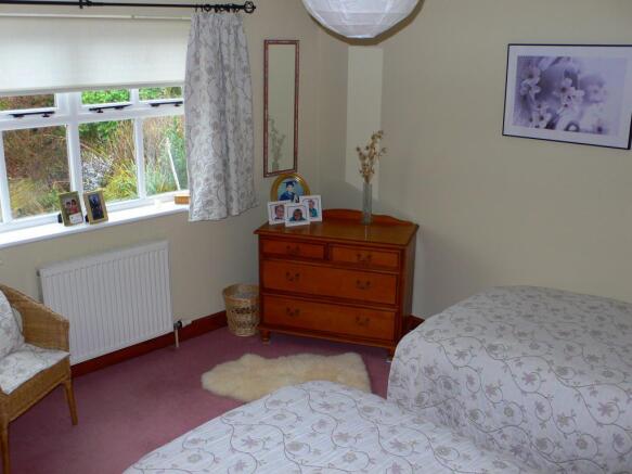 Bedroom 2 (Double)