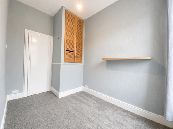 3 bed House for sale Image 10