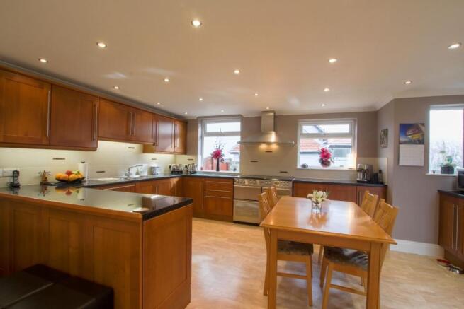 Dining Kitchen