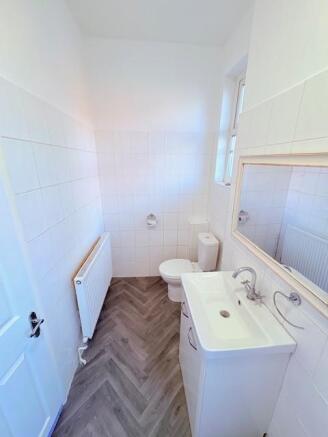 8aqueenstreet1.jpg