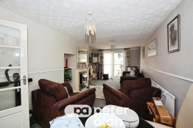 Welland Crescent, Bettws, Newport photo 4