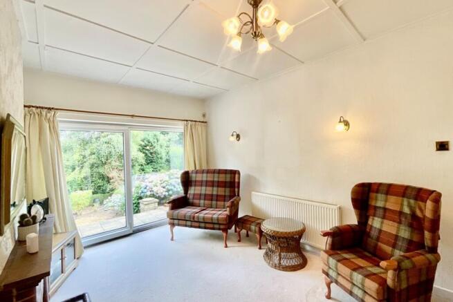 3 bed Bungalow for sale Image 6