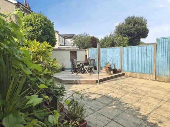 3 bed Semi-Detached for sale Image 4