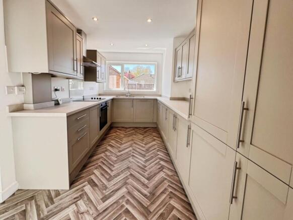 Fitted Kitchen
