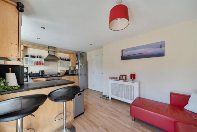 kitchen1.jpg