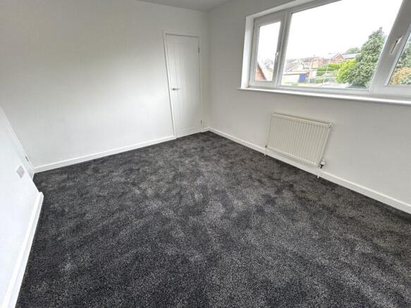 3 bed Semi-Detached for sale Image 12