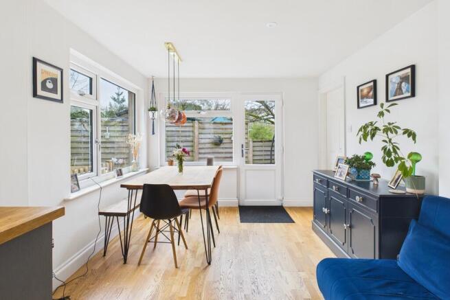 Kitchen Diner 