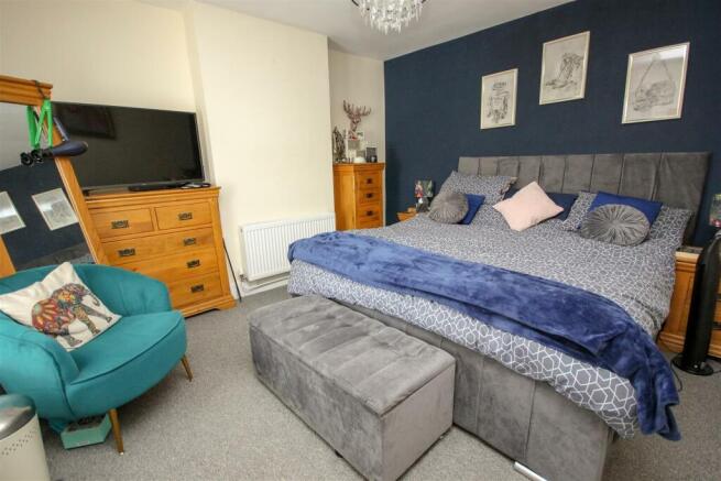 Master Bedroom.jpg