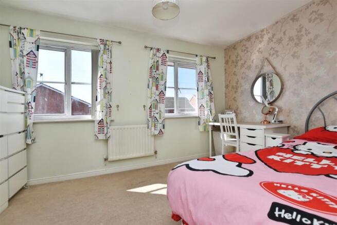 2 bed Terraced for sale Image 12