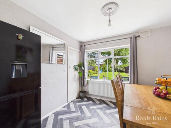 3 bed Semi-Detached for sale Image 7