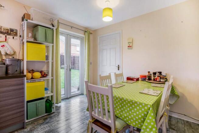 Dining kitchen