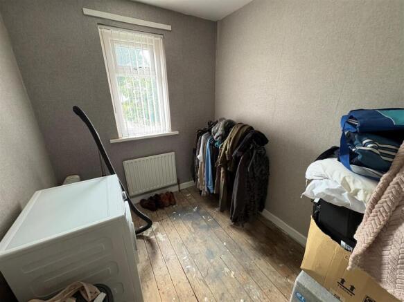 3 bed Semi-Detached for sale Image 11