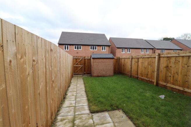 2 bed House for sale Image 8