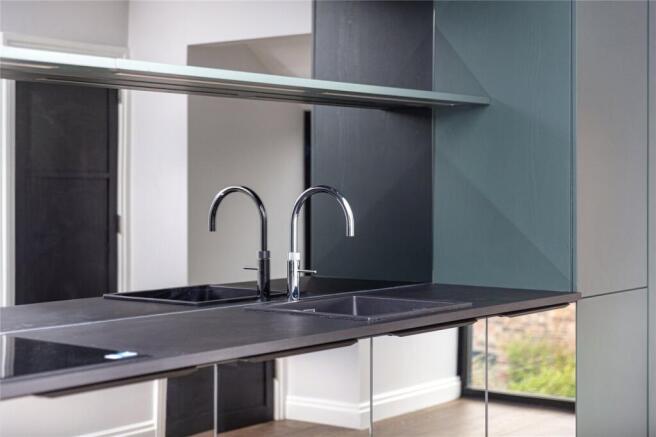 1 bed Terraced for sale Image 8