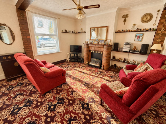 For Sale by Aspire Residential | London Street