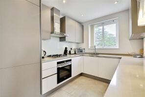 Flat 3, 29, London Road, Brentford TW8 8JB