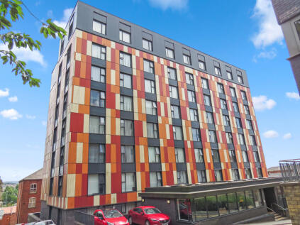 Apartment 613, Cardinal Court, Scholes Street, Oldham OL1 3FZ