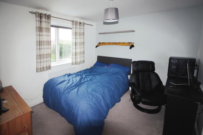 Bedroom 2.JPG