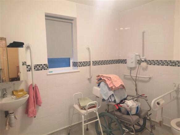 Photo 6