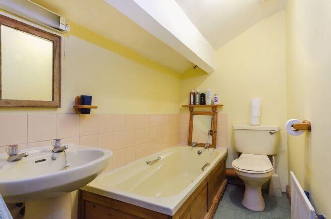 Ensuite bathroom