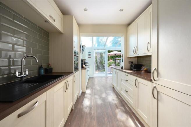Kitchen/ Breakfast