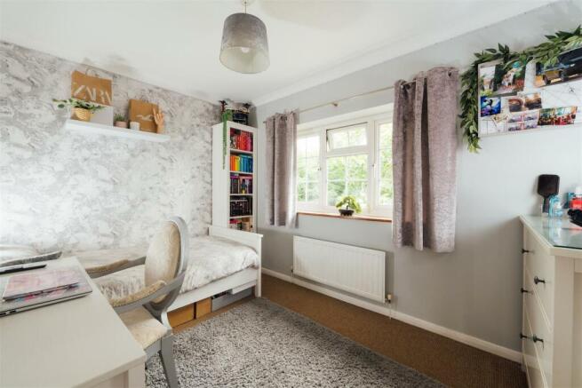 23 Queen Elizabeth Close, Shefford-14.jpg