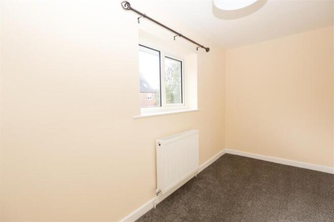 3 bed End of Terrace to rent Image 10