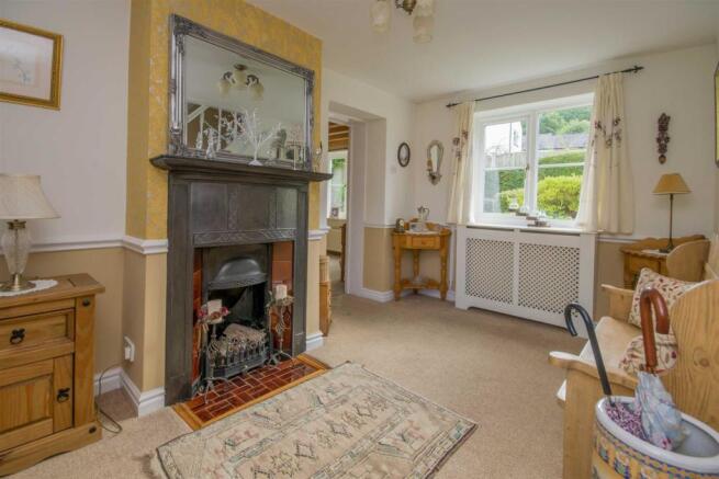 SITTING ROOM