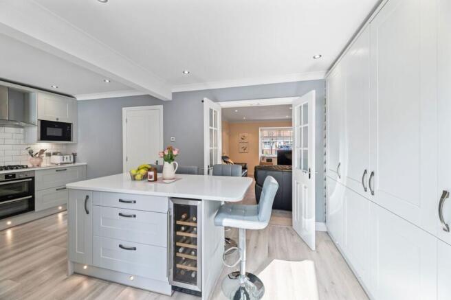 Kitchen/Breakfast Room