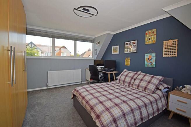 48 Santridge Lane, bed 2b.jpg